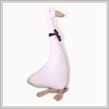 将图片加载到图库查看器，[ Mini Me ] Baby Goose Soft Toy
